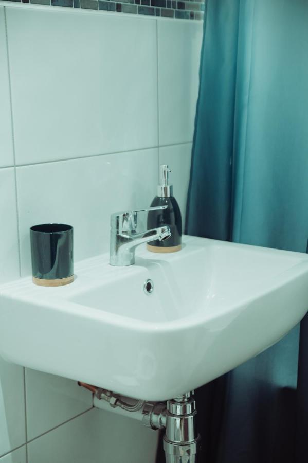 Bv Rare 3 Bedrooms At Conditioning House Bradford Perfect For Contractors Апартаменты