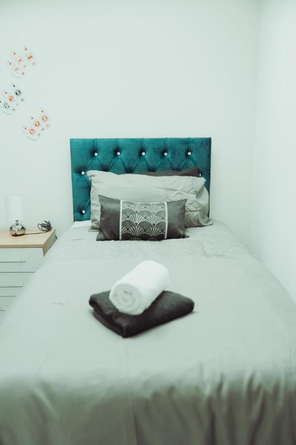 Bv Rare 3 Bedrooms At Conditioning House Bradford Perfect For Contractors Apartment Bradford (West Yorkshire)